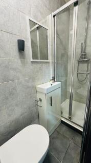 Shower/WC