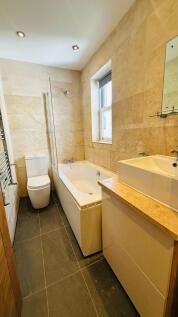 Bathroom / WC