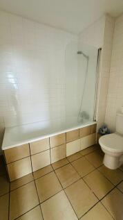Bathroom / WC