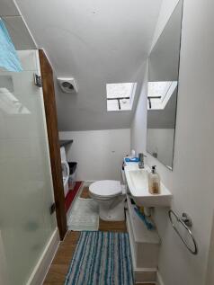 Bathroom / WC