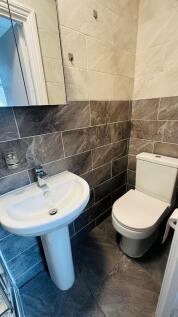Shower/WC
