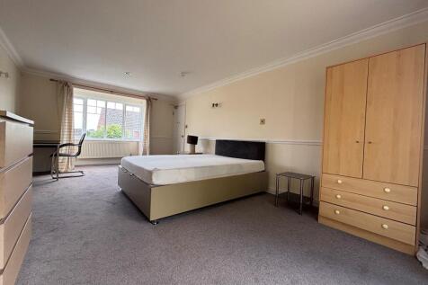 Room 1 Bedroom