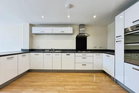 cb7ab1bd-kitchen