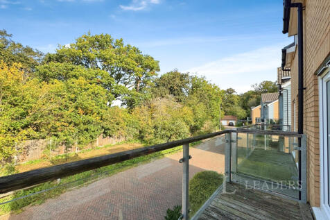 050d3d91-balcony