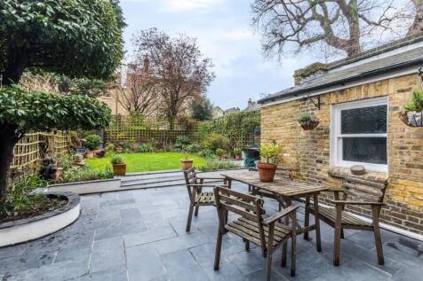 Property Image 4