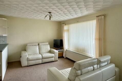 Open Plan Lounge/Dining/Kitchen