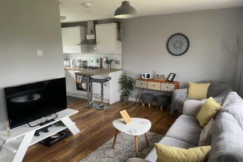 Open Plan Lounge/Dining/Kitchen