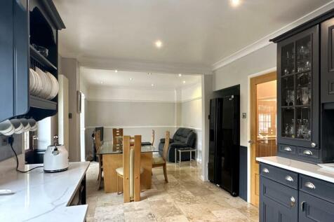 Kitchen/Dining/Living