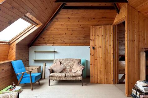 Loft Room/Bedroom 4
