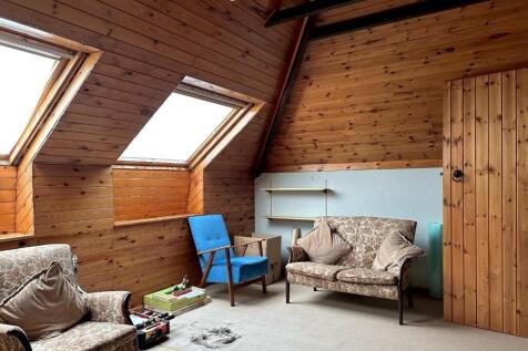 Loft Room/Bedroom 4