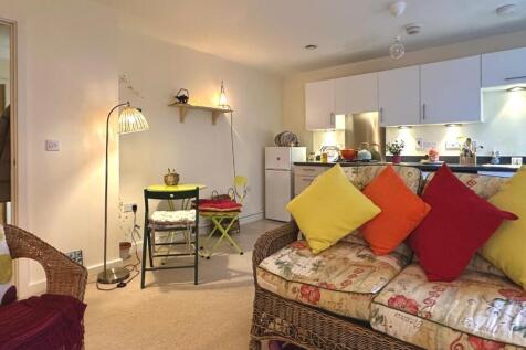 Lounge/Dining/Kitchen