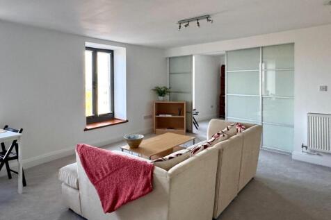 Open Plan Kitchen/Living/Dining