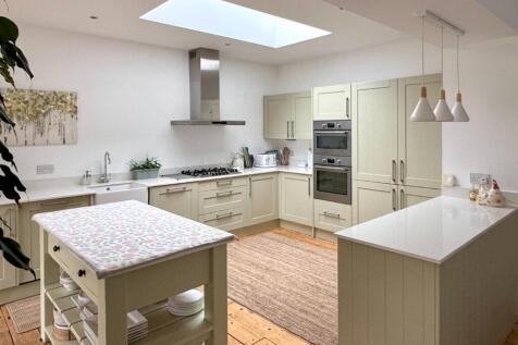Kitchen/Dining/Living Room