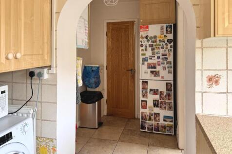 Kitchen/Utility Area