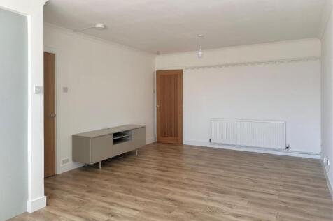 Open Plan Living/Dining Room