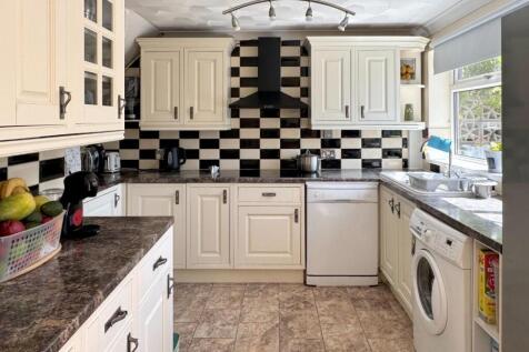 Kitchen/Breakfasting