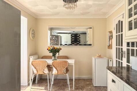 Kitchen/Breakfasting