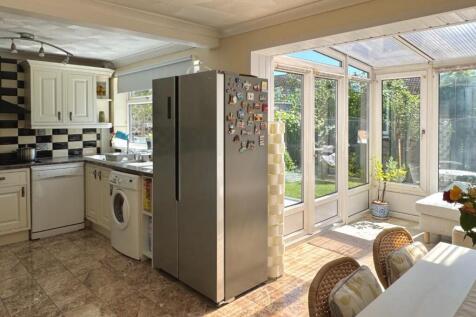 Kitchen/Breakfasting