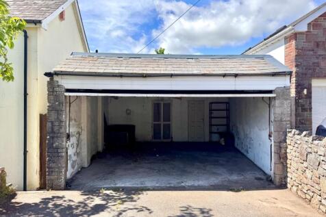 Double Garage