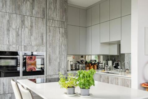 Open Plan Lounge/Dining/Kitchen
