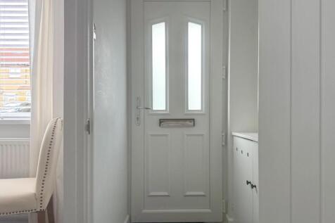 Entrnce Porch