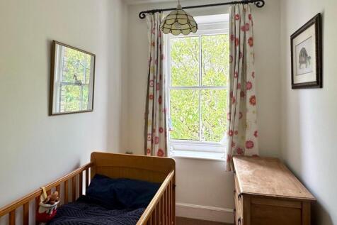 Bedroom 5/Study