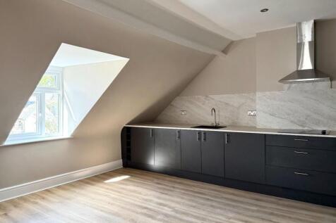 Open Plan Kitchen/Dining