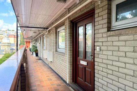 Flat Entrance
