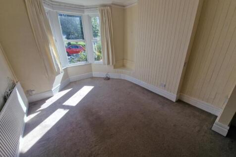 Living Room -1.jpg