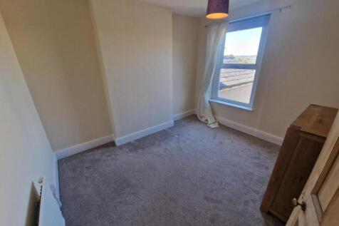 Bedroom - 2.jpg