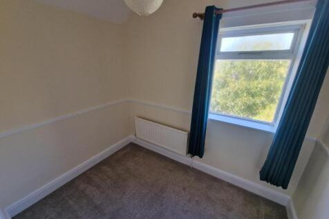 Bedroom - 3.jpg