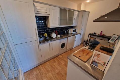 Open Plan Kitchen/Living Space