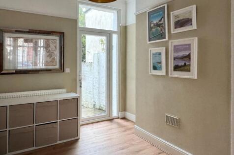 Through Lounge/Dining Room