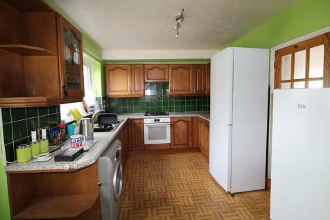 kitchen 2 .jpg