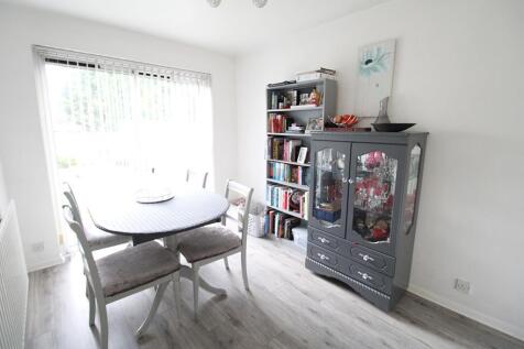Dining area.jpg