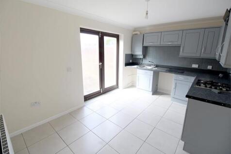 kitchen NEW.jpg