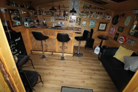 BAR INTERNAL.jpg