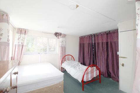 bedroom two.jpg