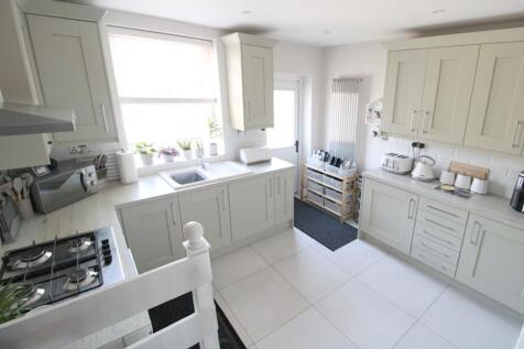 Kitchen 3.jpg
