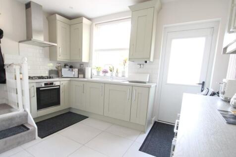 kitchen 4.jpg