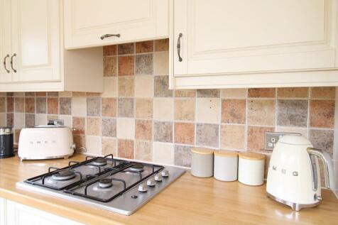 kitchen stove.jpg