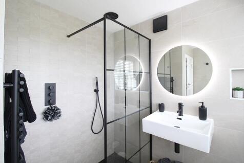 shower room.jpg
