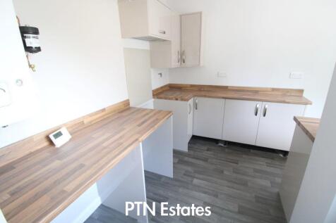 kitchen 2.jpg