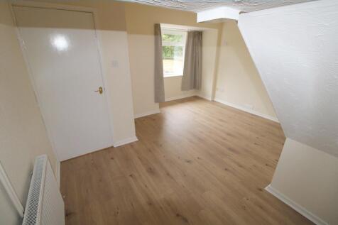 Lounge 2.jpg