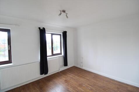 master bedroom 2.jpg