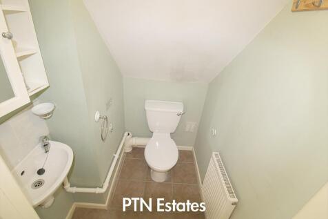 CLOAKROOM WC.jpg