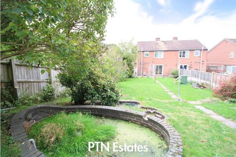Delightful rear garden