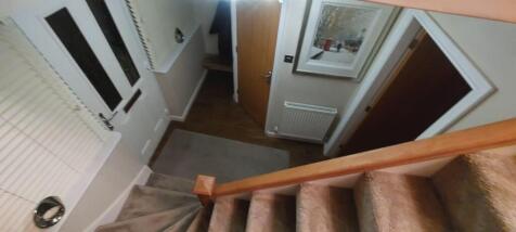 HALLWAY.jpg