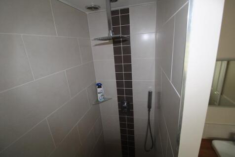 ENSUITE SHOWER.jpg