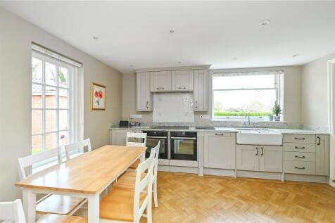 Kitchen / Breakfast
